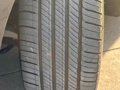 2024 Genesis G80 2.5T AWD