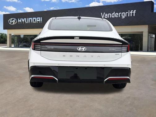 2025 Hyundai SONATA Hybrid Limited