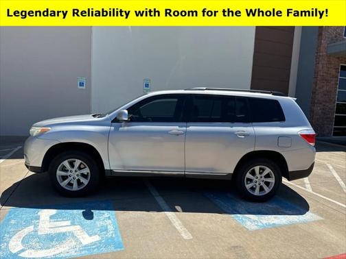 2013 Toyota Highlander SE
