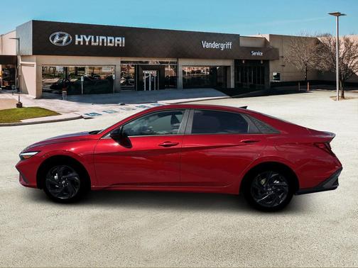 2026 Hyundai ELANTRA Sport