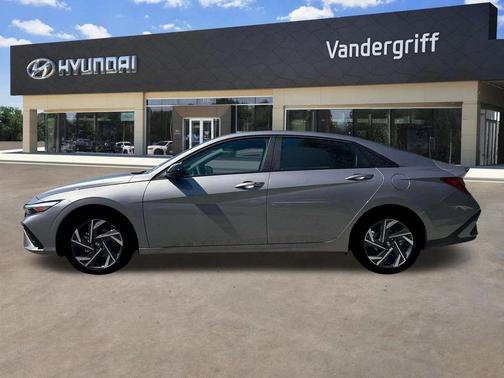 2025 Hyundai ELANTRA Sport