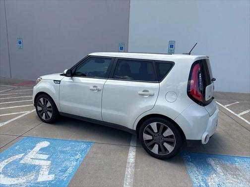 2016 Kia Soul !