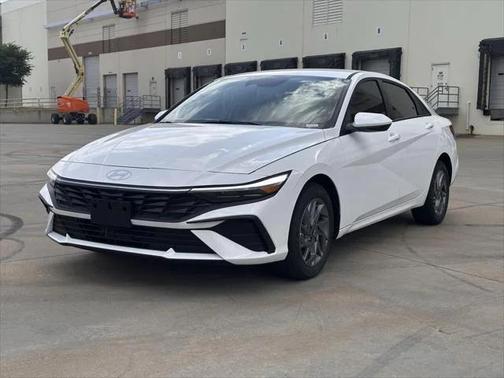 2025 Hyundai ELANTRA HEV Blue