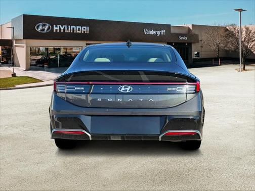 2025 Hyundai SONATA SEL