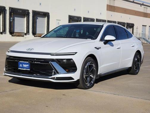 2026 Hyundai SONATA SEL