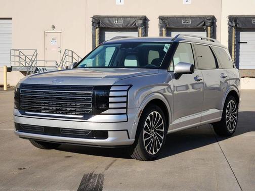 Typhoon Silver Metallic 2026 Hyundai PALISADE Calligraphy