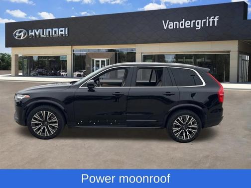 2021 Volvo XC90 T6 Momentum