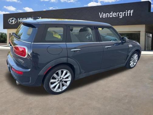 2017 MINI Clubman Cooper S