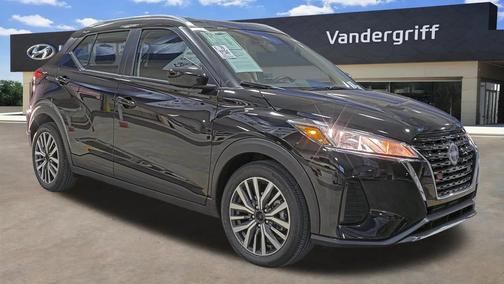 2024 Nissan Kicks SV