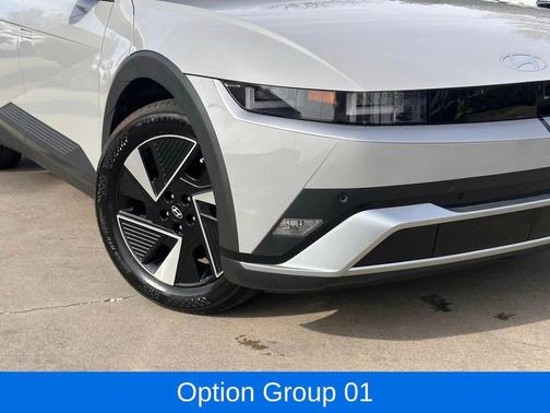 2025 Hyundai IONIQ 5 SE