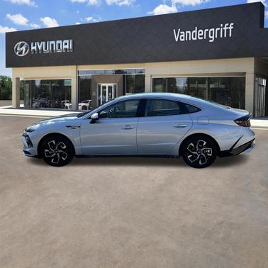 Aero Silver 2024 Hyundai SONATA SEL