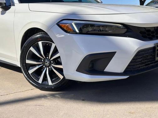 2023 Honda Civic EX-L