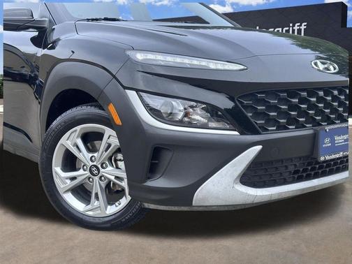 Ultra Black 2023 Hyundai KONA SEL