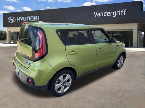 2017 Kia Soul Base