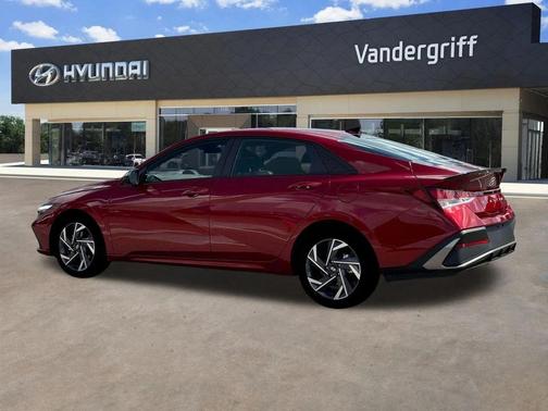 2025 Hyundai ELANTRA Sport