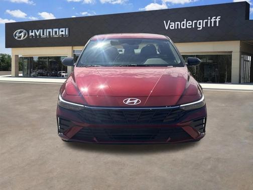 2025 Hyundai ELANTRA Sport