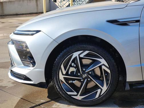 2026 Hyundai SONATA SEL