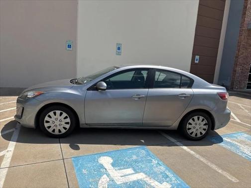 2012 Mazda Mazda3 i Sport