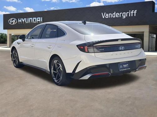 2025 Hyundai SONATA SEL