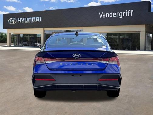 2026 Hyundai ELANTRA Sport