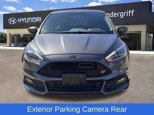 2018 Ford Focus ST 