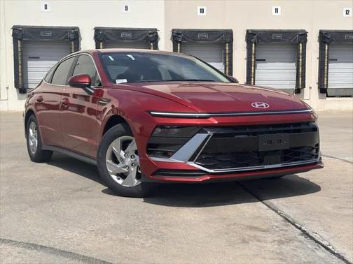2025 Hyundai SONATA SE