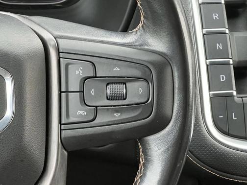 2021 GMC Yukon 4WD AT4