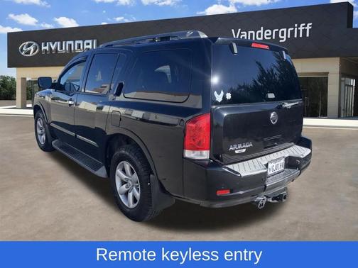 2011 Nissan Armada SV