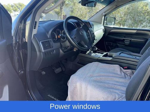 2011 Nissan Armada SV