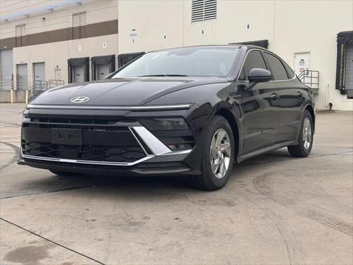 2025 Hyundai SONATA SE