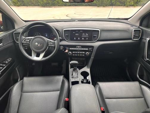 2020 Kia Sportage EX