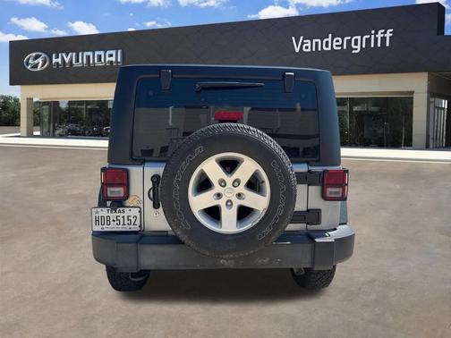 2016 Jeep Wrangler Sport