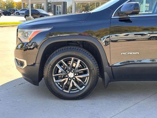 2018 GMC Acadia SLT-1