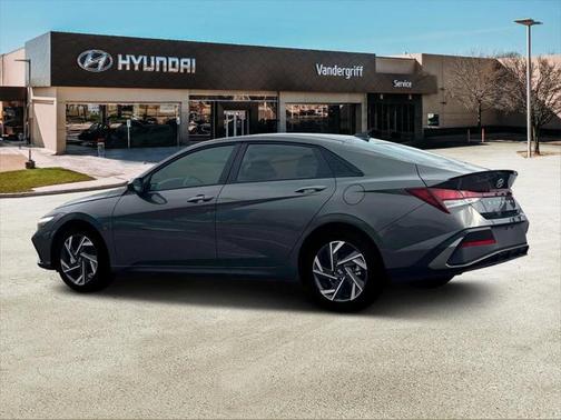 2025 Hyundai ELANTRA Sport
