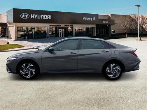 2025 Hyundai ELANTRA Sport