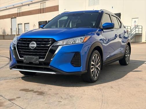 2022 Nissan Kicks SV