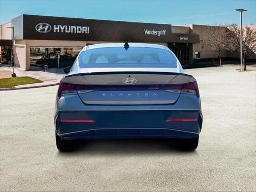 2025 Hyundai ELANTRA Sport