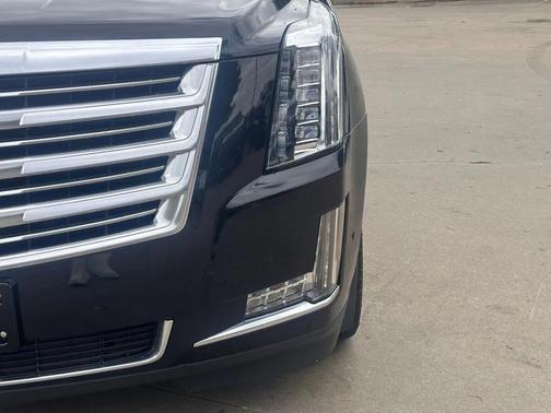 2018 Cadillac Escalade Platinum