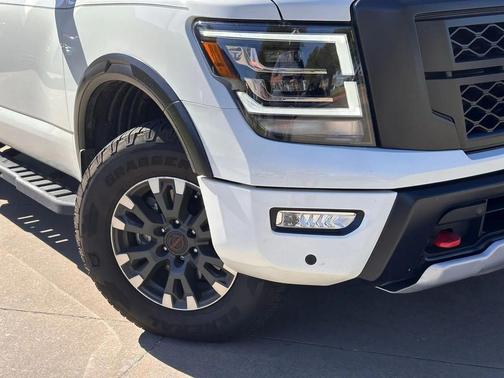 2024 Nissan Titan PRO-4X