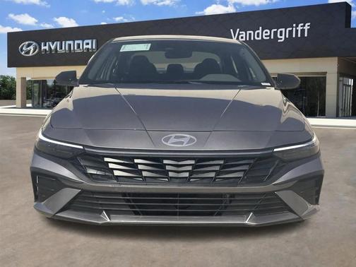 2025 Hyundai ELANTRA HEV SEL Sport