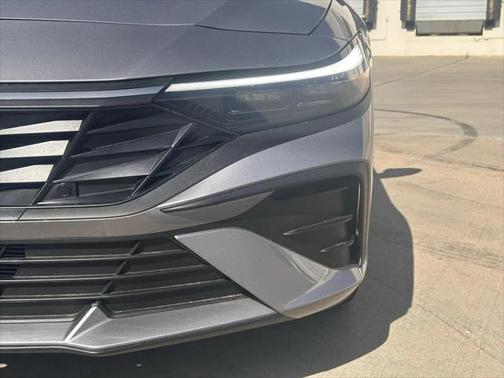 2025 Hyundai ELANTRA Sport