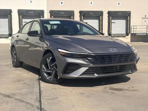 2025 Hyundai ELANTRA Sport