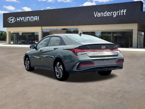 2025 Hyundai ELANTRA Sport