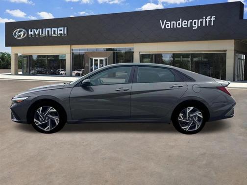 2025 Hyundai ELANTRA Sport