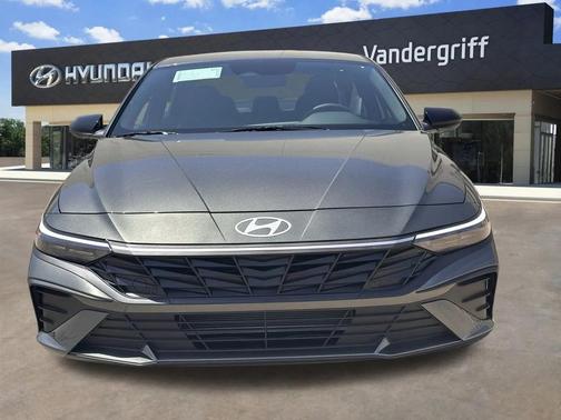 2025 Hyundai ELANTRA Sport
