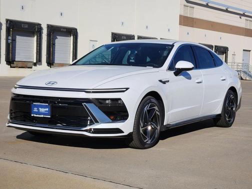 2026 Hyundai SONATA SEL