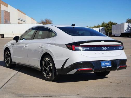 2026 Hyundai SONATA SEL