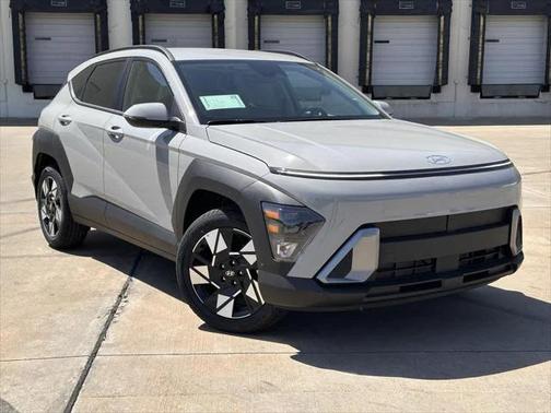 2025 Hyundai KONA SEL Convenience