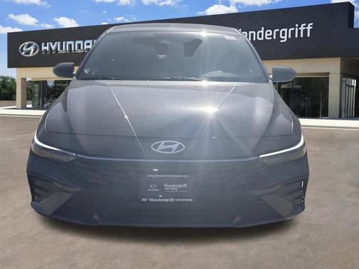 2025 Hyundai ELANTRA Sport