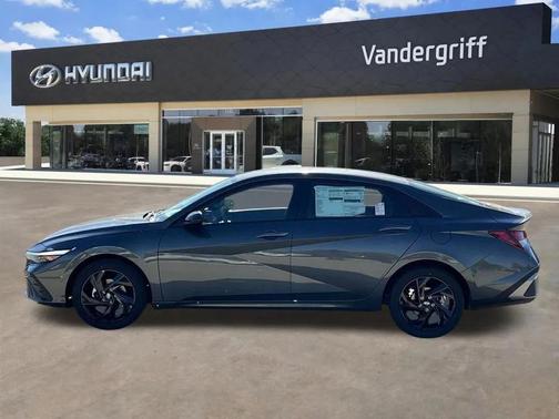 2026 Hyundai ELANTRA Sport